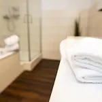 Moderne 2-zimmer Wohnung! Wlan Und Netflix Inklusive! Zentral Gelegen In Der Historischen Altstadt! *